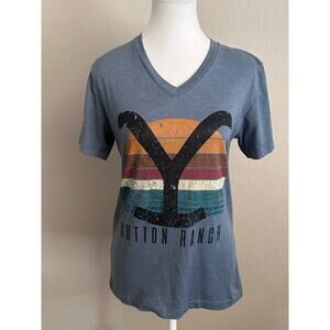 Yellowstone Women’s Dutton Ranch Blue Short-sleeve T-shirt- size L